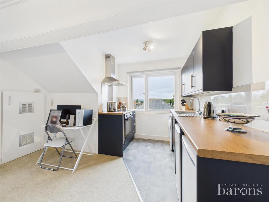 CAM05500 G0-PR0036-STILL003.jpg