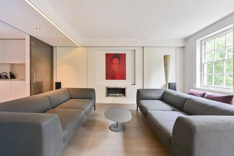 3 bedroom flat for sale, Montagu Square, Marylebone, London, W1H