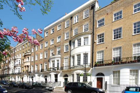 3 bedroom flat for sale, Montagu Square, Marylebone, London, W1H