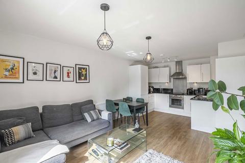1 bedroom flat for sale, St. Georges Grove, London SW17