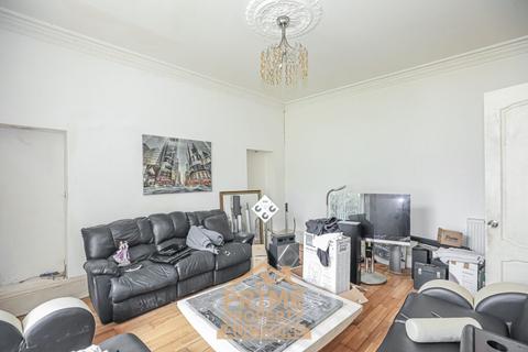 undefined, Finnart Street, Greenock PA16