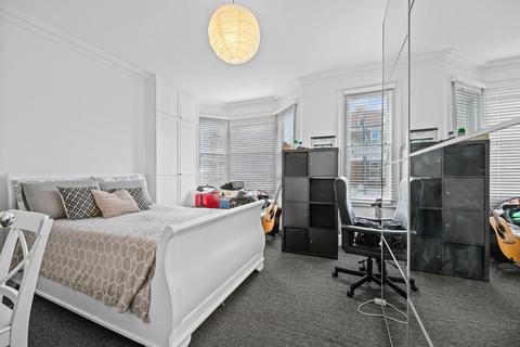 2 bedroom house for sale, Wells House Road, London