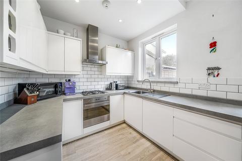 94 Silverleigh Road, Thornton Heath, CR7 6DW