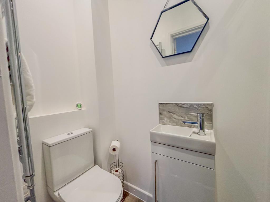 Ensuite