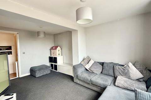 2 bedroom terraced house for sale, Frome Road, Trowbridge