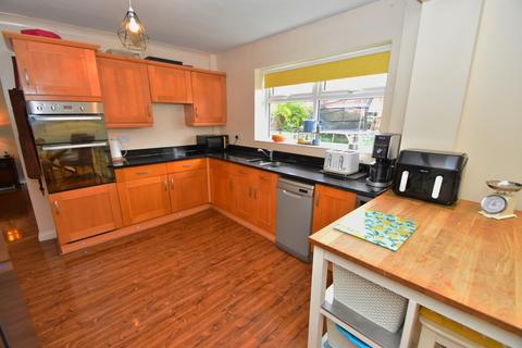 5 bedroom detached house for sale, Heathmeads, Pelton, Chester Le Street