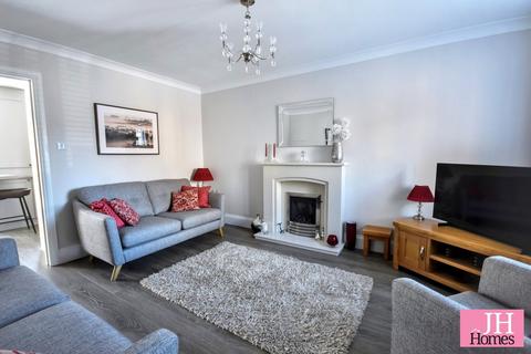 7 Crofters Crescent, Barrow-in-furness, LA13 0UD
