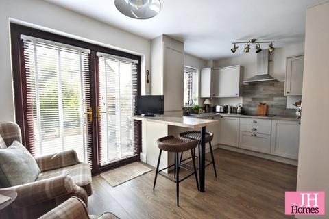 7 Crofters Crescent, Barrow-in-furness, LA13 0UD