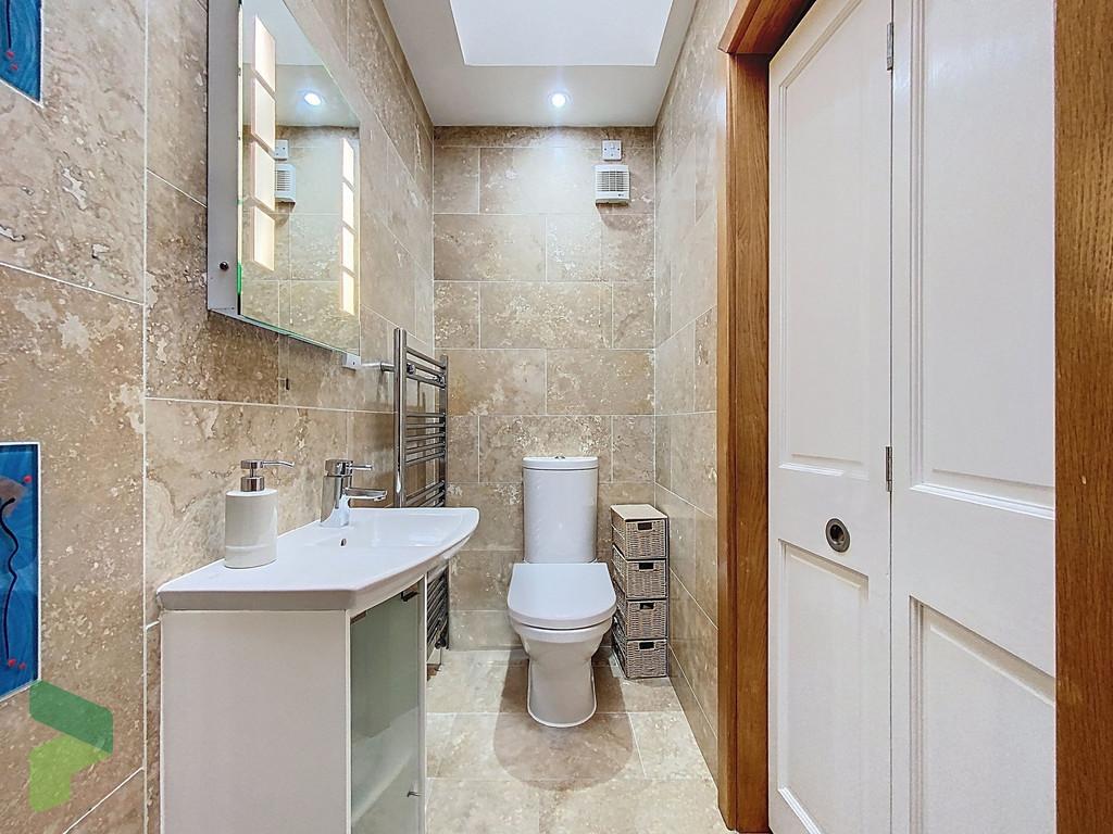 Bedroom One En Suite