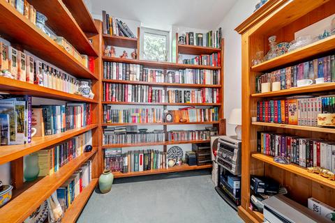 undefined, Brook Street, Great Bedwyn, Marlborough