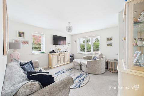 3 bedroom semi-detached house for sale, Ferny Close, Overseal