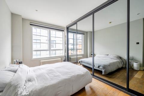 undefined, Goswell Road, Clerkenwell, London, EC1V