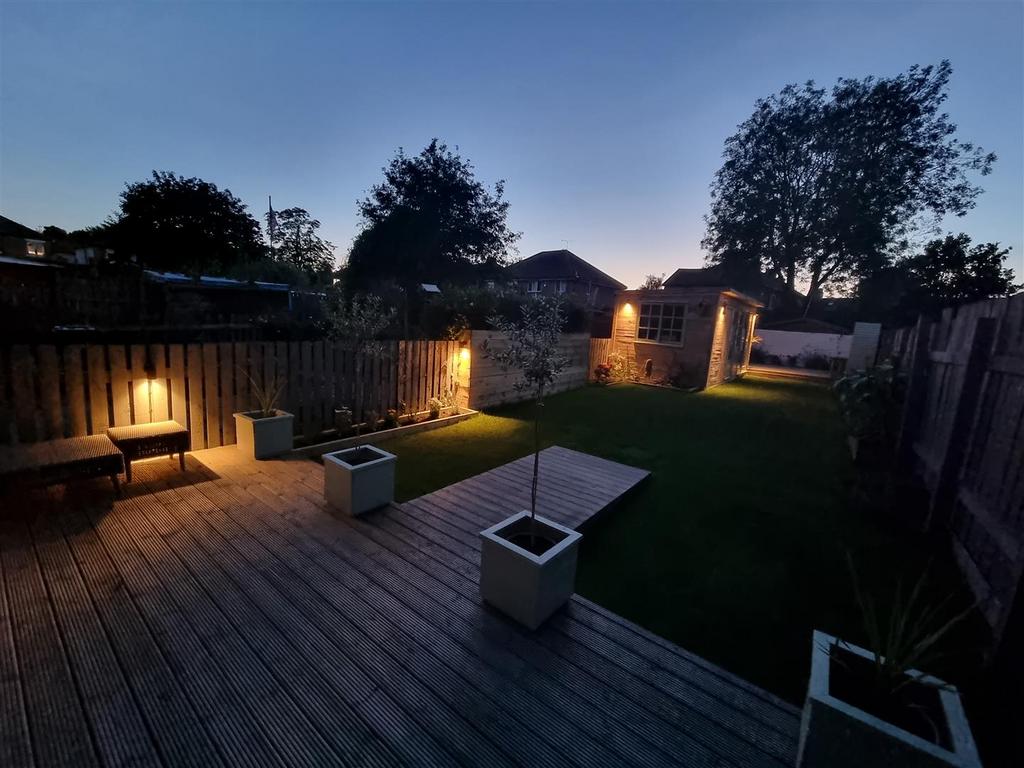 Garden 4.jpg