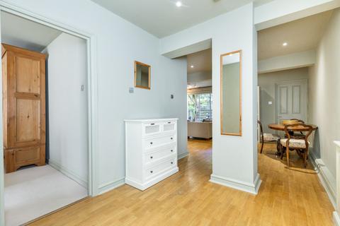 2 bedroom apartment for sale, Eardley Crescent, Earls Court, London, SW5