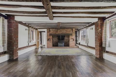 5 bedroom detached house for sale, Bumpstead Road, Hempstead CB10