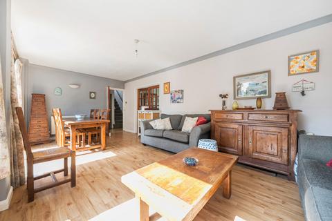 undefined, Tormead Road, Surrey GU1