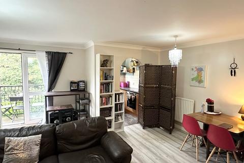 2 bedroom apartment for sale, Longfellow Court, Mytholmroyd, HX7 5LG