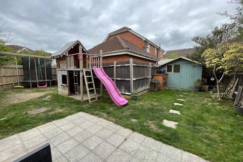 3 bedroom semi-detached house for sale, Adams Close, Grange Park, Hedge End, SO30
