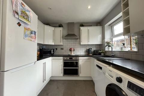 3 bedroom semi-detached house for sale, Adams Close, Grange Park, Hedge End, SO30