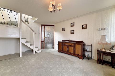 3 bedroom semi-detached house for sale, Whitehall Drive, Dudley, DY1 2RB