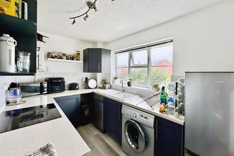 4 Beauchamp Close, Sutton Coldfield, B76 1UE