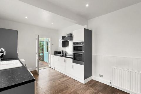 undefined, Demesne Road, Wallington SM6