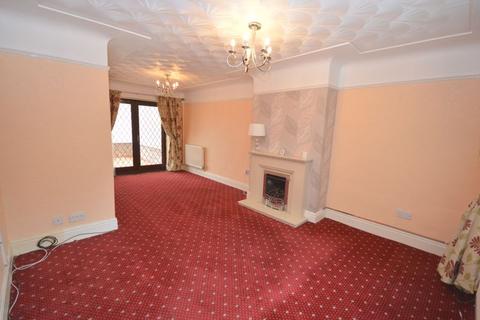 3 bedroom semi-detached house for sale, Leigh Avenue, Widnes