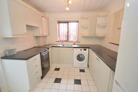 3 bedroom semi-detached house for sale, Leigh Avenue, Widnes