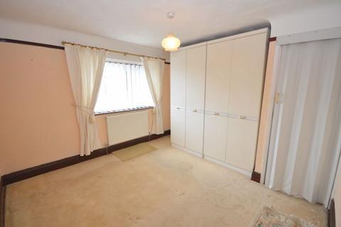 3 bedroom semi-detached house for sale, Leigh Avenue, Widnes