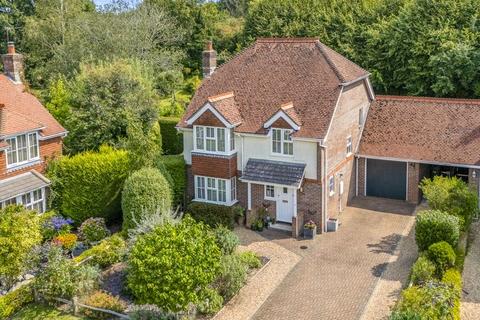 undefined, Tile Barn Close, Isfield