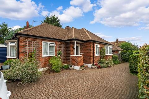3 bedroom bungalow for sale, Netley Close, Sutton