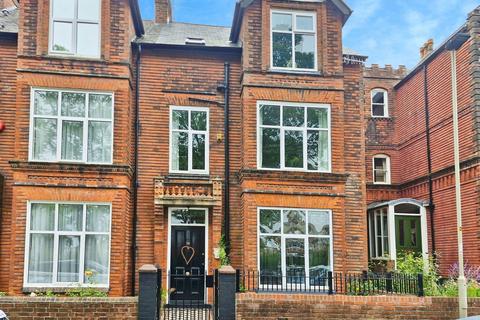 undefined, Lonsdale Road, Scarborough YO11