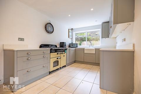 undefined, Ferndown BH22