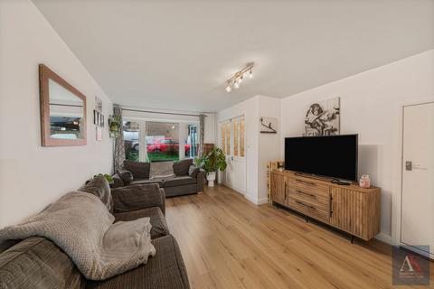 undefined, Parsonage Walk, Milnrow OL16 3UG