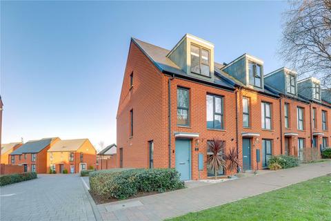 3 bedroom end of terrace house for sale, 70 Ketley Park Road, Ketley, Telford, Shropshire