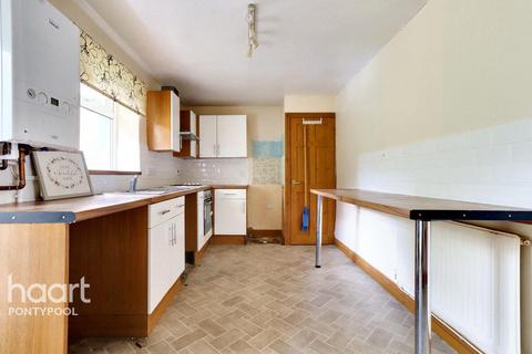 4 Caepalish Place, Pontnewynydd, Pontypool, NP4 6SS
