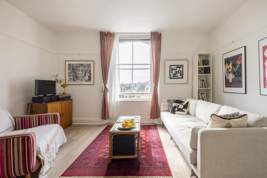 TFF 1 Iddesleigh Road-2