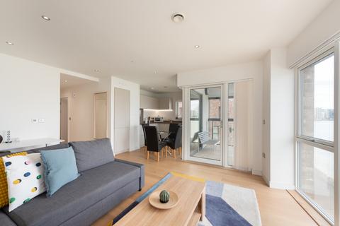 1 bedroom property for sale, Ovex Close, London E14