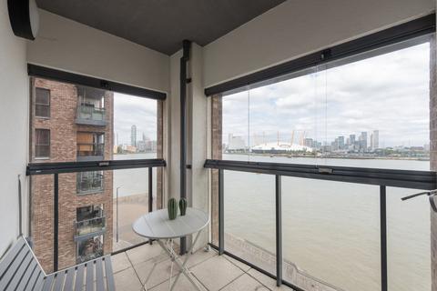 1 bedroom property for sale, Ovex Close, London E14