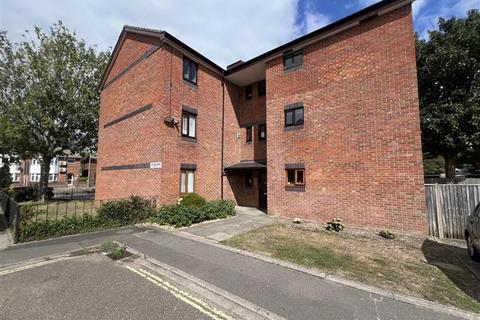 undefined, New Priory Gardens, Fareham PO16