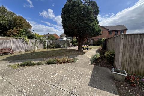 undefined, New Priory Gardens, Fareham PO16