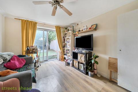 1 bedroom apartment for sale, Warwick House, 25 South Norwood Hill, London, SE25