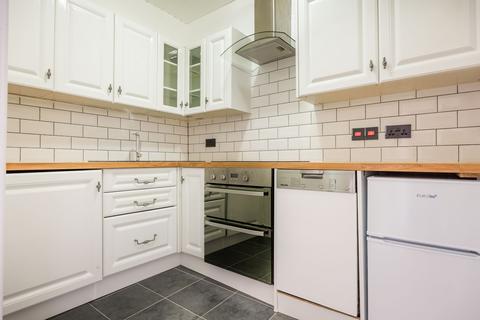 undefined, St Leonards, Edinburgh, EH8