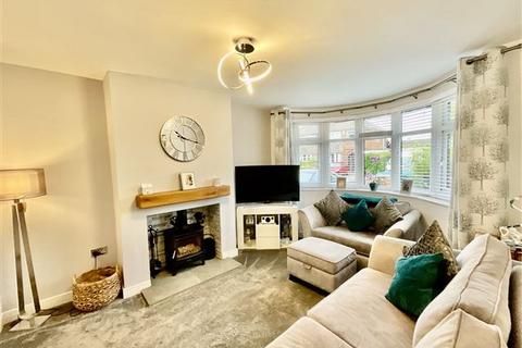 3 bedroom semi-detached house for sale, Chelmsford Avenue, Aston, Sheffield, S26 2AU