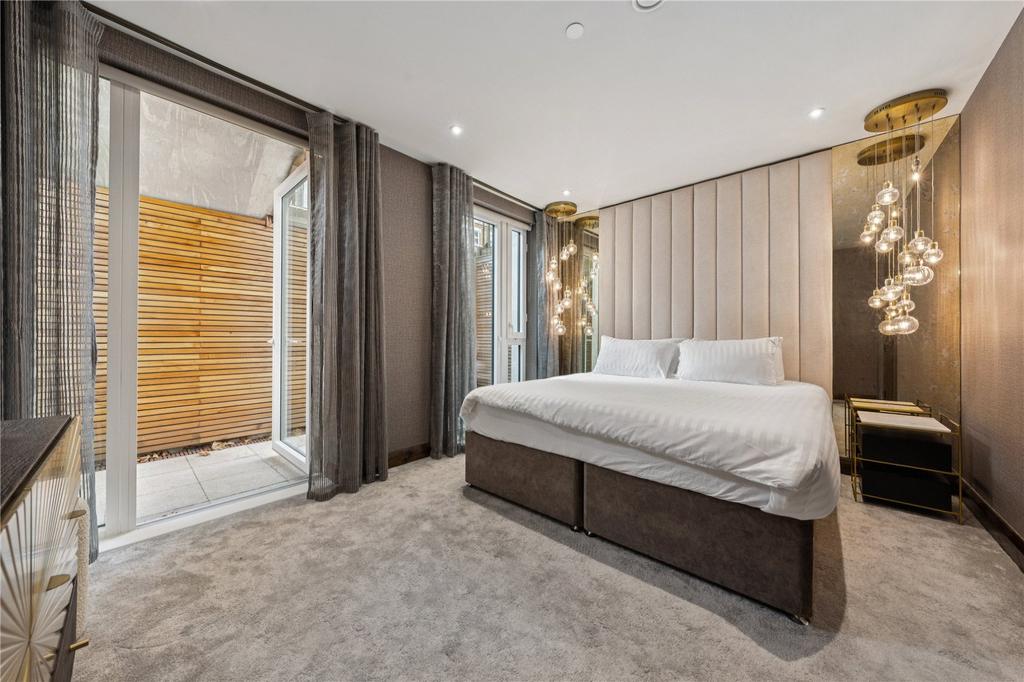Principal Bedroom