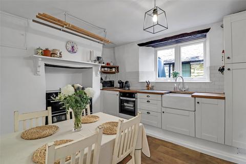 4 Barnstaple Hill, Swimbridge, Barnstaple, EX32 0PQ