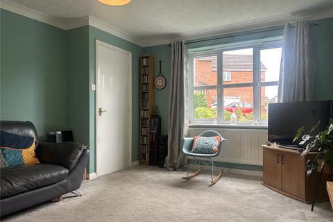 10 Bannach Drive, Chadderton, Oldham, OL9 0QN