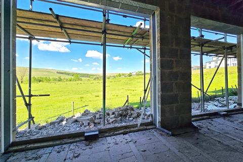 4 bedroom semi-detached house for sale, Lodge View, Commercial Street, Loveclough, Rossendale, BB4