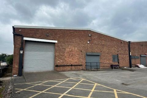 Distribution warehouse to rent, 659 Eccles New Rd Salford M50 1AY