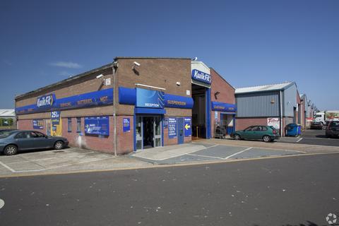 Warehouse to rent, Airfield Way Christchurch BH23 3PE